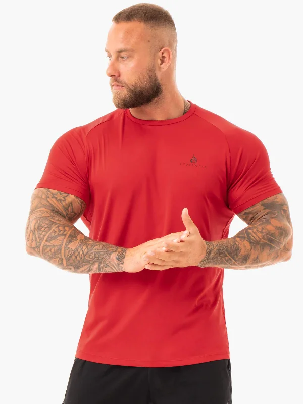 men's casual summer t-shirts -Breeze T-Shirt - Red