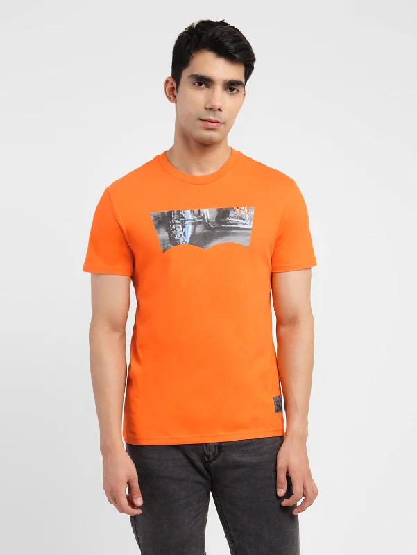 eco-friendly t-shirts for men -Graphic T-shirt from Levi's Motorcycle Collection