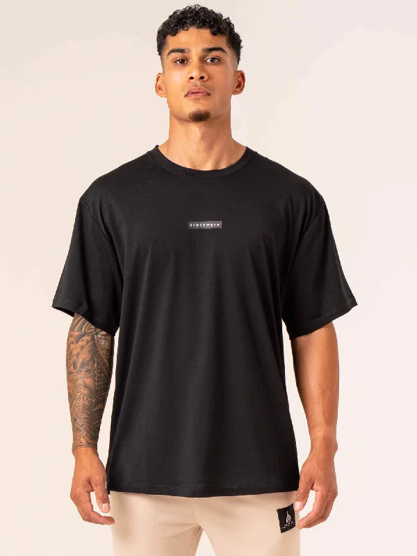 men's sports t-shirts -Terrain T-Shirt - Black