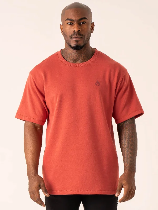 casual street t-shirts for men -Throwback Oversized Fleece T-Shirt - Dusty Red