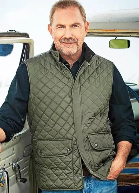 fashionable sleeveless vests for men -Yellowstone John Dutton Green Quilted Vest