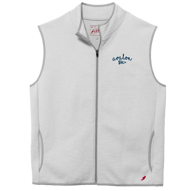 sleeveless jackets for men -Men's Avalon Summit Vest - Modern Gray